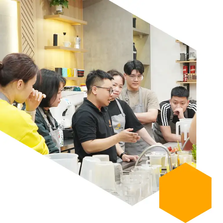 khoa_hoc_pha_che_3.webp_8709